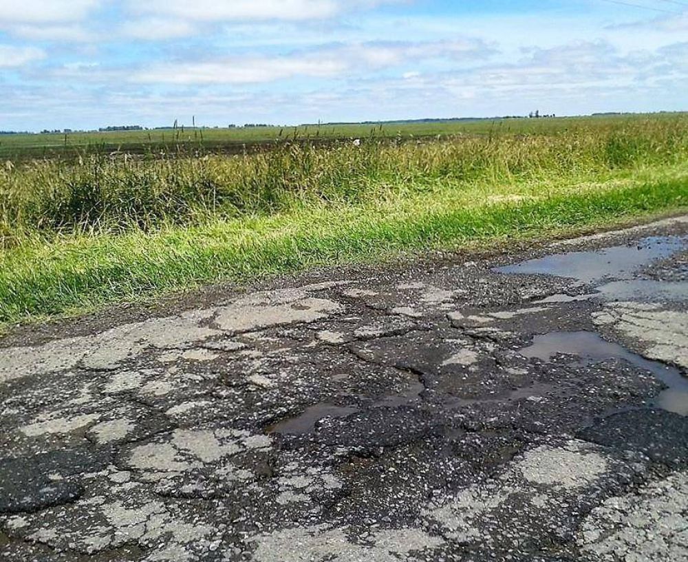 La Provincia oficializ� la obra de reparaci�n del acceso a Mechongu�