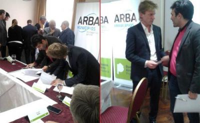 FIRMARON CONVENIO CON ARBA
