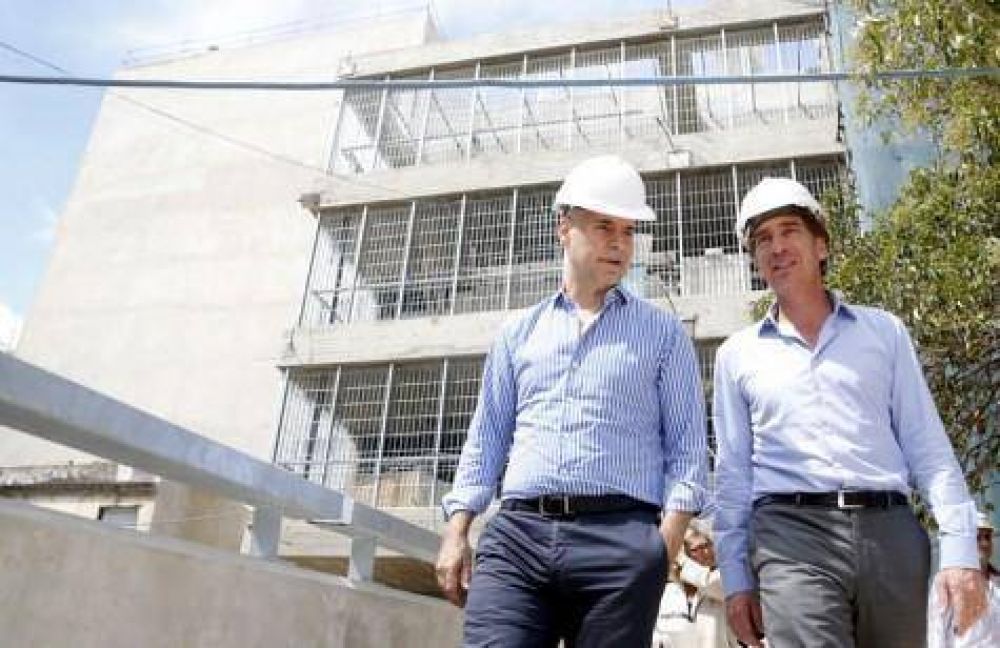 Larreta va por la modernizaci�n de las villas