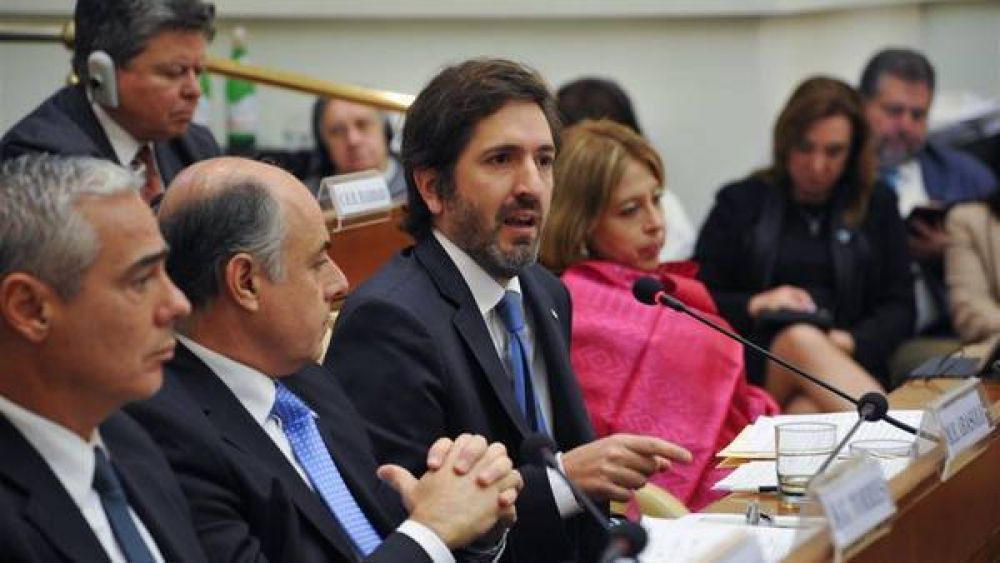 Ante el Papa, Casanello critic� la falta de colaboraci�n de otros pa�ses en informaci�n sobre lavado