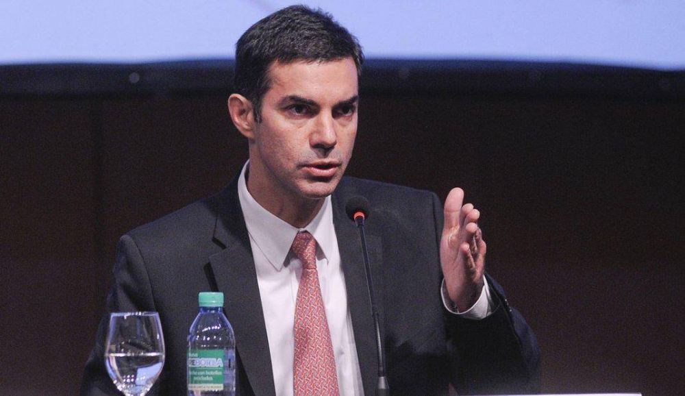 Para tomar cr�ditos millonarios es necesaria la confianza de los prestamistas pero tambi�n de la gente