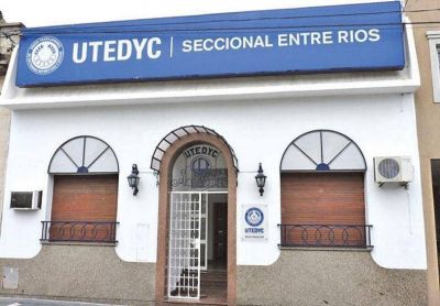 Trabajadores de entidades deportivas y civiles tendr�n un aumento salarial del 40 por ciento