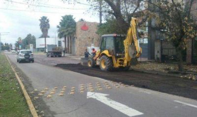 Luego de la lluvia, Godoy Cruz sali� a arreglar las calles