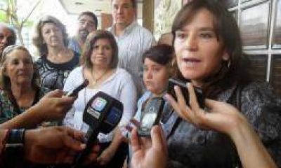 Fuerza C�vica tild� de �incoherente� al oficialismo riojano
