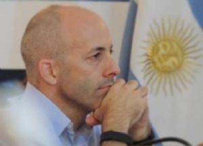 En diez d�as Ducot� presentar�a nuevo organigrama de gobierno