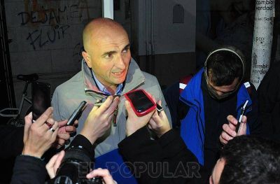 Rodr�guez difundi� el pedido de control policial para la pr�xima sesi�n