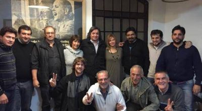 Durante el fin de semana, M�ximo Kirchner visit� La Plata y reuni� a los leales del FpV