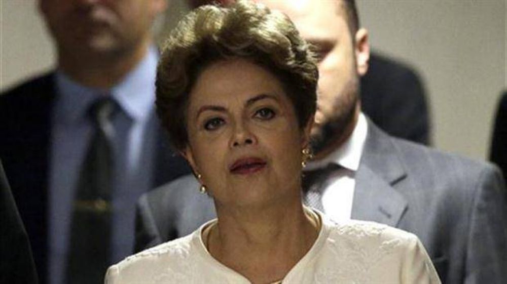 Una ola de denuncias contra Dilma y el PMDB recalienta el clima poltico en Brasil