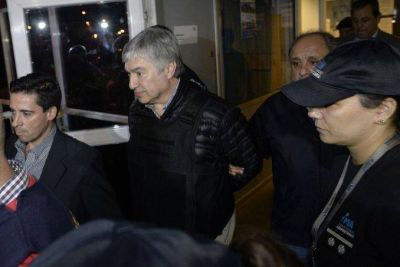 L�zaro B�ez ya est� en Comodoro Py para su declaraci�n privada