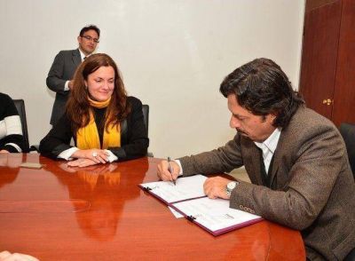 El m�ximo ente Internacional de Migraciones celebr� un acuerdo con la Municipalidad