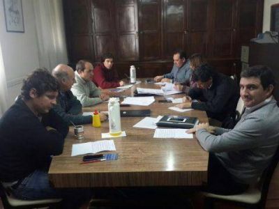 Concejo: L�pez Di Fondi y Ariel S�nchez promocionaron el nuevo portal impositivo municipal