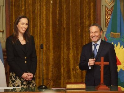 Una mano lava la otra: Vidal le tom� juramento a Ferrari, ahora ministro de Justicia