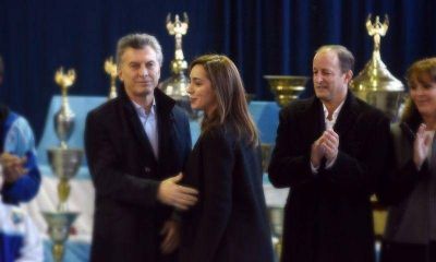 Tras compartir acto con Macri, Insaurralde se despach� contra las medidas del Gobierno