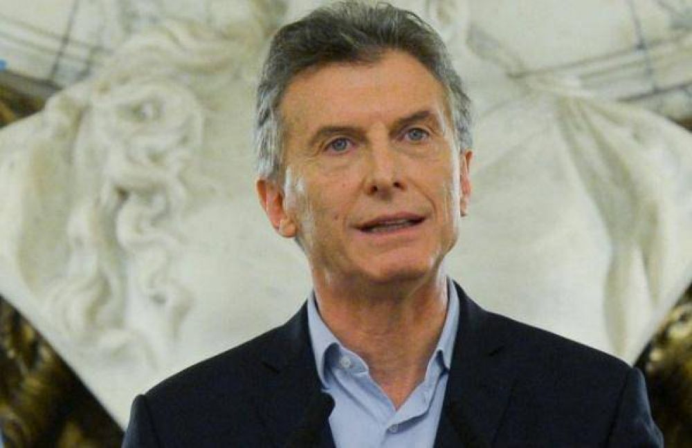 El Presidente busca acercarse a la Iglesia
