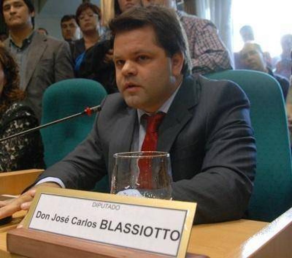 Blassiotto le pidi� a Alicia que �deje de apostar a los bonos LEBAC�
