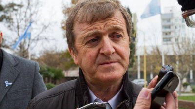 Tortoriello volvi� de Capital con la valija llena de promesas