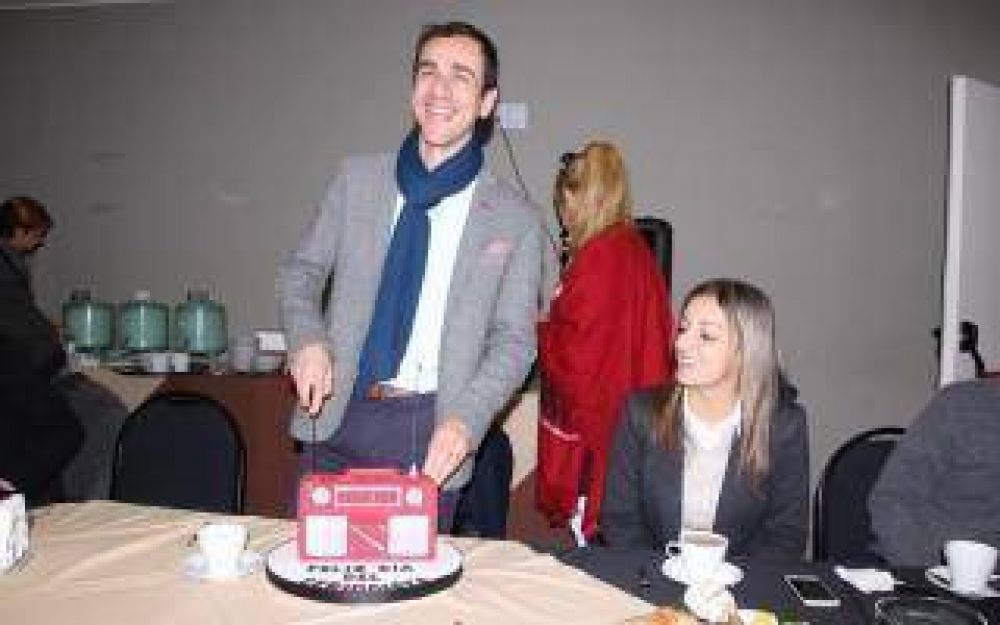 Jun�n: Petrecca agasaj� a periodistas con un desayuno