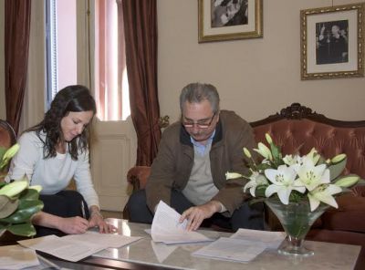 Passalacqua firm� convenios con la ministra de Desarrollo Social Carolina Stanley