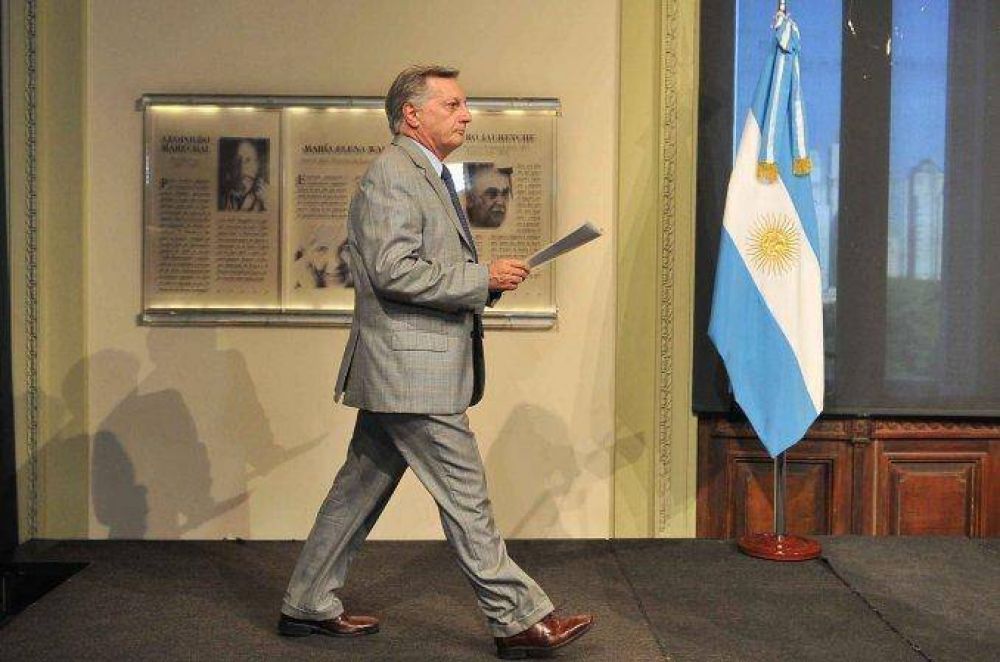 Para el Gobierno, Aranguren no incurre en incompatibilidad
