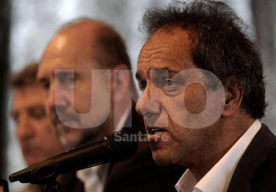 Con Scioli y Gioja, el PJ santafesino presenta hoy a sus autoridades