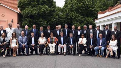 El PRO quiere un pacto legislativo con el peronismo con ayuda de gobernadores
