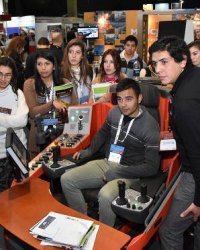 U�ac pidi� a empresarios una mina m�s en 3 a�os