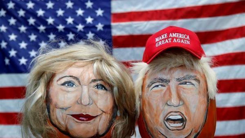 Obama entra en campa�a para apoyar a Hillary y enfrentar a Trump