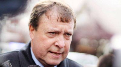 �Weretilneck ir� por la reelecci�n?
