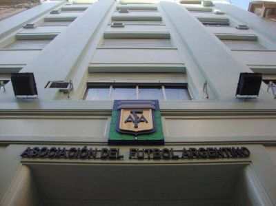Reuni�n clave en AFA: las partes intentar�n llegar a un acuerdo
