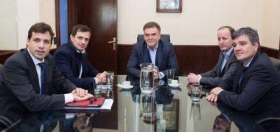 Bucca se reuni� con el Secretario de Viviendas de Naci�n en busca de �seguir disminuyendo el d�ficit habitacional�