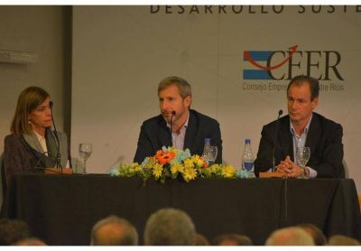 En Paran�, ​Frigerio admiti� que �muchos argentinos la est�n pasando mal� y anunci� una reforma tributaria