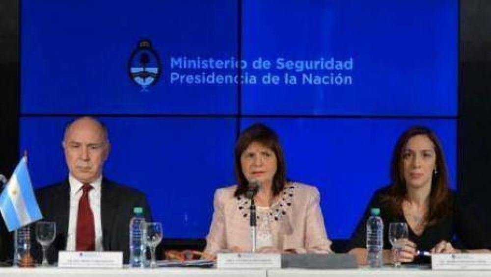 Vidal junto a Patricia Bullrich y Ricardo Lorenzetti