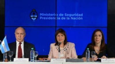 Vidal junto a Patricia Bullrich y Ricardo Lorenzetti