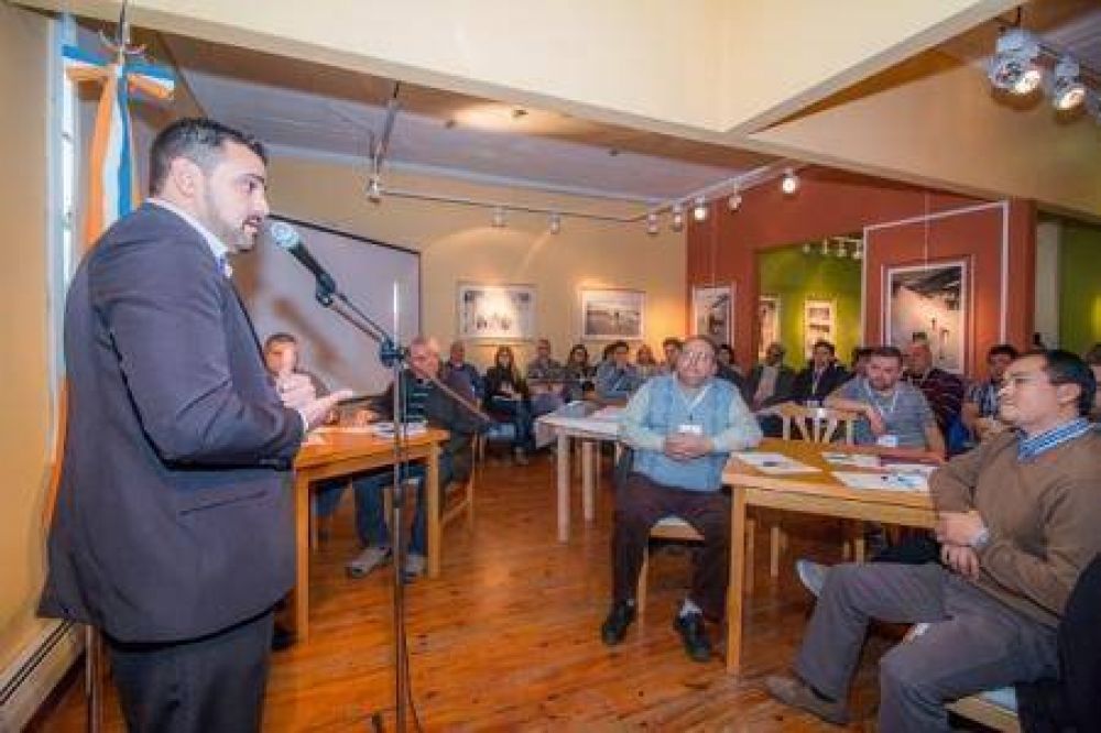 Municipio y comunidades religiosas trabajarn en problemticas de consumos