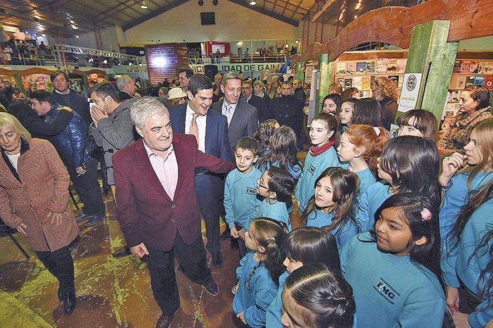 Das Neves anunci� un Centro Cultural para Gaiman, 