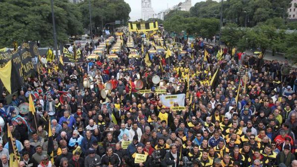 A pesar de las promesas, el Gobierno no desalojar� las protestas y cortes de calles