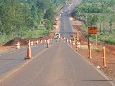 Naci�n se comprometi� avanzar con las obras viales para Misiones