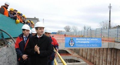 El gobierno denuncia �oquis, sobreprecios y robos en la gesti�n de Randazzo