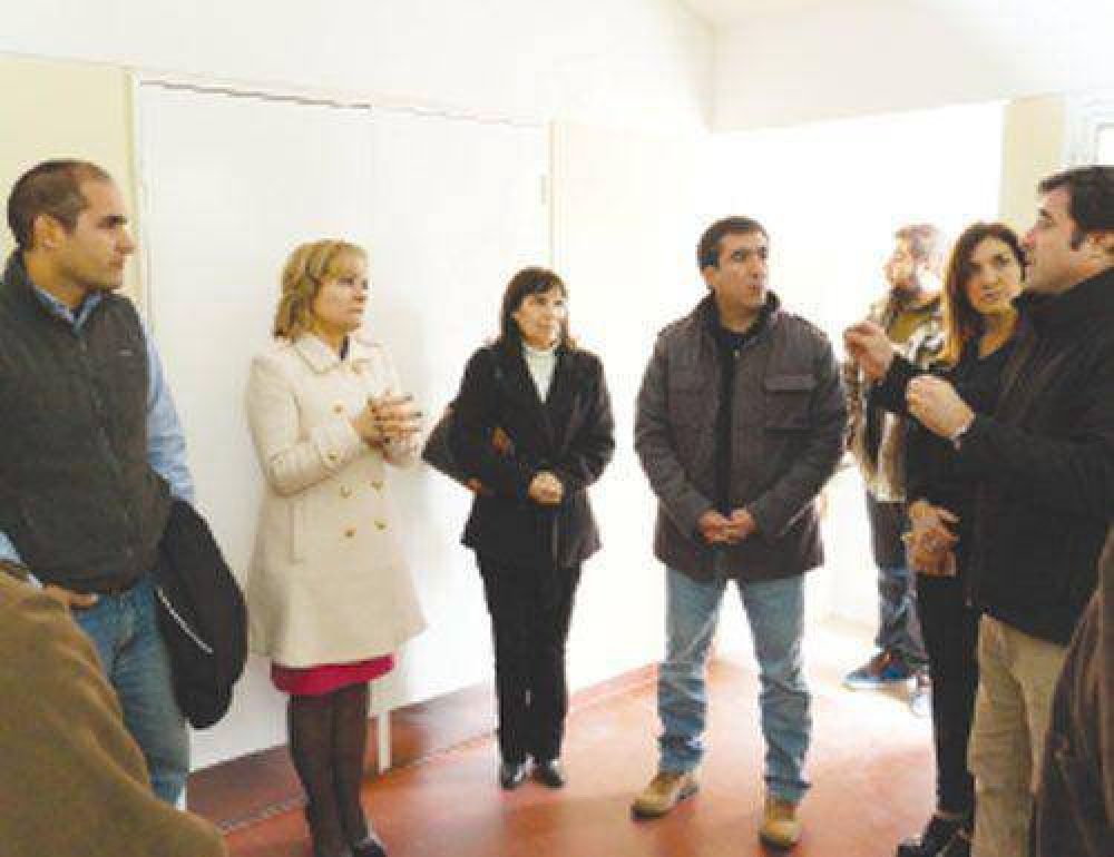 Avanza la remodelaci�n integral del Hospital Enrique Vera Barros