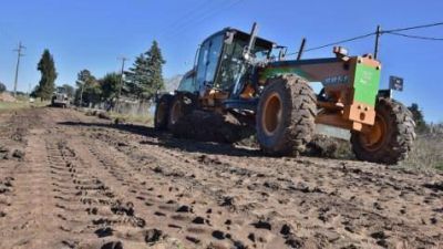 Trabajan en obras para el barrio Villa Clotilde
