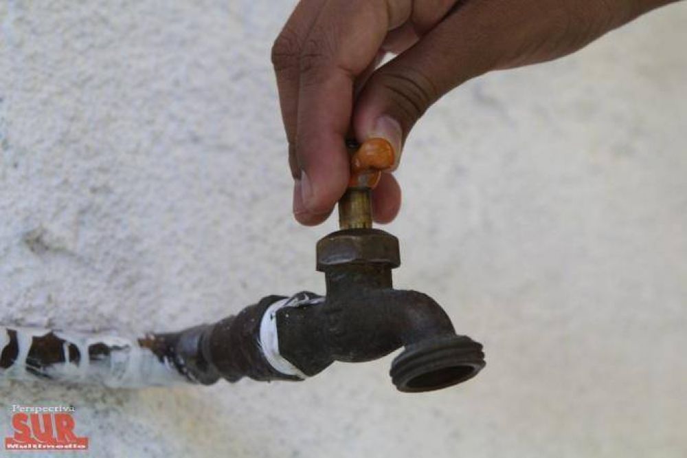 Habr� baja presi�n de agua por reparaci�n del acueducto en Pereyra