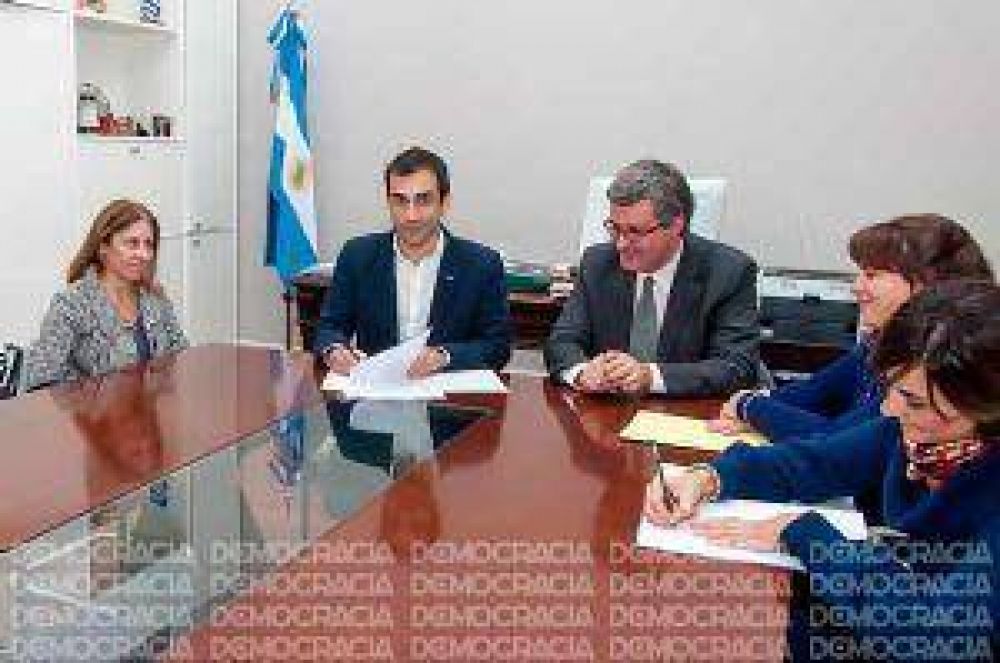 Convenio para programa de fertilizaci�n asistida