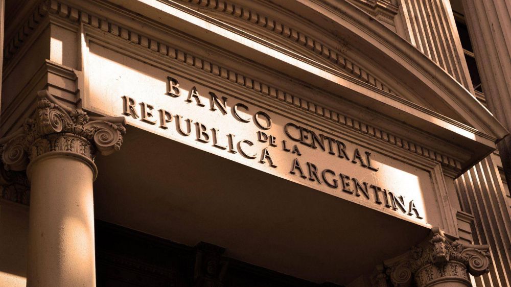 Hay un clima perfecto para apostar a plazos fijos y bonos en pesos
