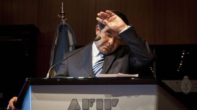 Ricardo Echegaray fue imputado por abuso de autoridad