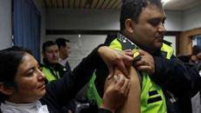 El Ministerio de Salud contin�a con la campa�a de vacunaci�n antigripal