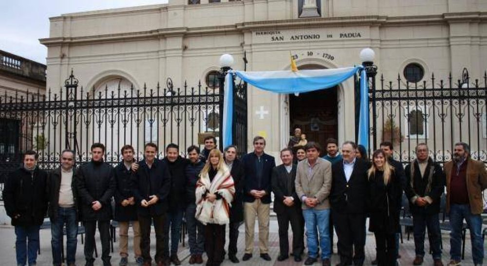Ms papistas que nunca, dirigentes del PJ tiraron por elevacin contra el gobierno de Macri