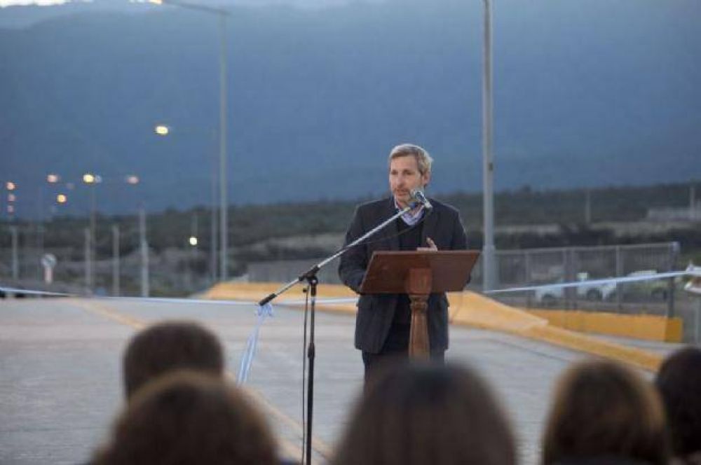 �Coincidimos en que los problemas de la gente no tienen color pol�tico�