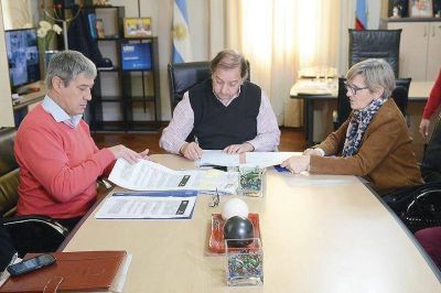 El Municipio rubric� convenios con el sector privado para mejorar los valores de prestaciones