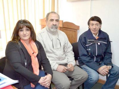 REUNI�N EN EL MUNICIPIO: Concejales de Caleta Olivia y Pico Truncado visitaron Esquel