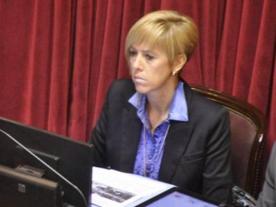 Garc�a Larraburu busca avances en los cr�ditos del Pro.Cre.Ar 2